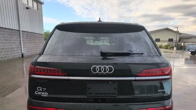 2023 Audi Q7 quattro Premium Plus 55 TFSI