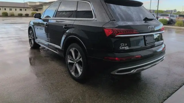 2023 Audi Q7 quattro Premium Plus 55 TFSI