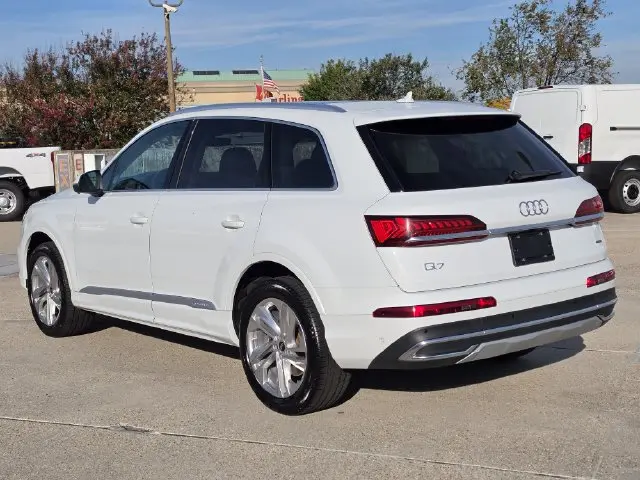 2023 Audi Q7 - $36,501