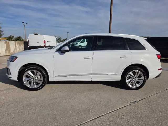 2023 Audi Q7 - $36,501