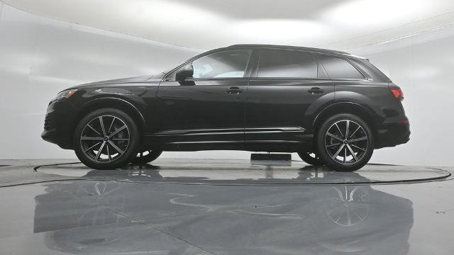 2022 Audi Q7 quattro Premium Plus 55 TFSI