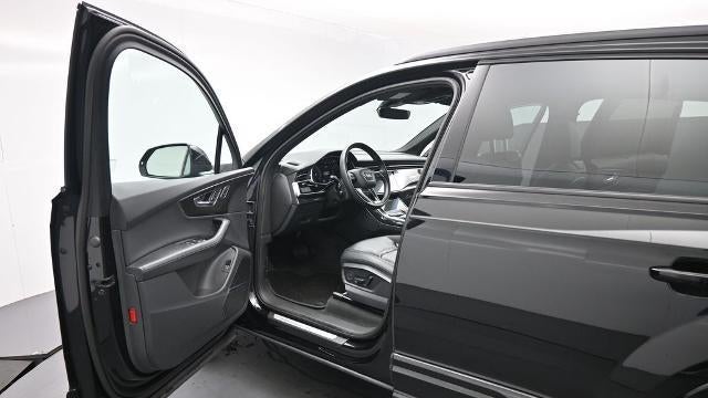 2022 Audi Q7 quattro Premium Plus 55 TFSI