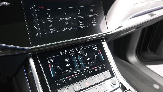 2022 Audi Q7 quattro Premium Plus 55 TFSI