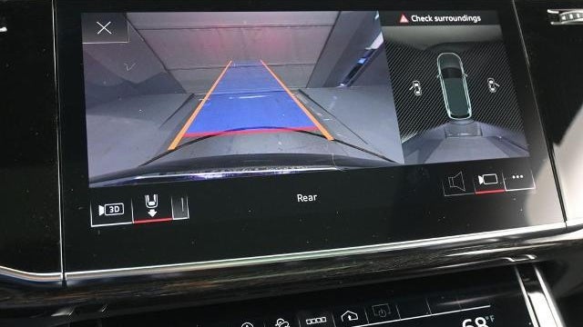 2022 Audi Q7 quattro Premium Plus 55 TFSI