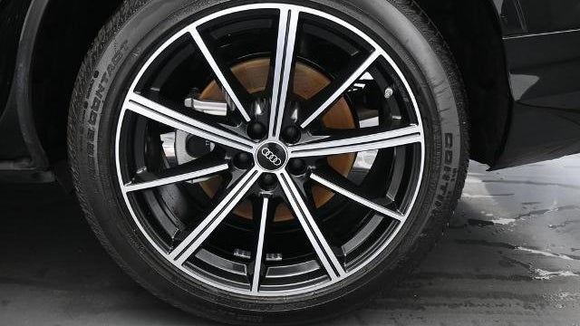 2022 Audi Q7 quattro Premium Plus 55 TFSI