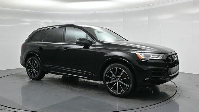 2022 Audi Q7 quattro Premium Plus 55 TFSI