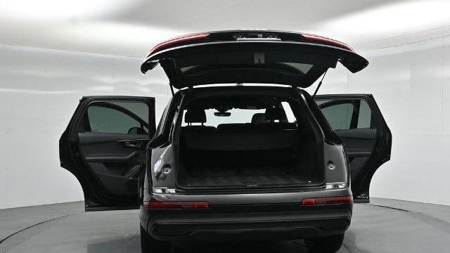 2022 Audi Q7 quattro Premium Plus 55 TFSI