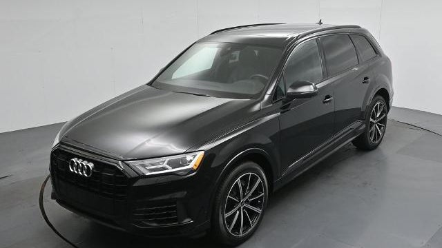2022 Audi Q7 quattro Premium Plus 55 TFSI