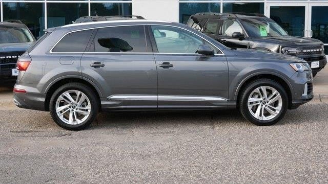 2022 Audi Q7 quattro Premium Plus 55 TFSI