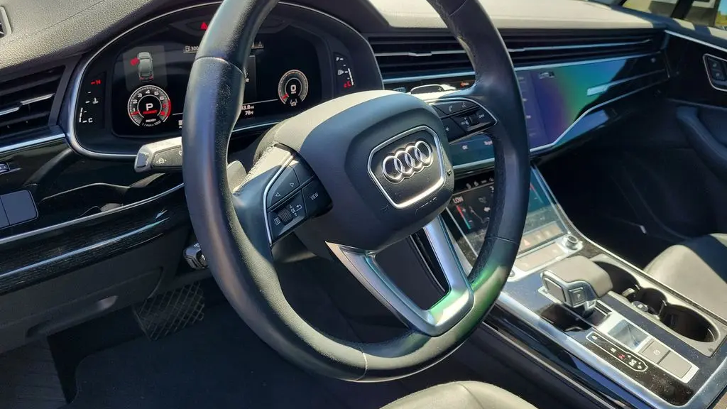 2023 Audi Q7 quattro Premium Plus 55 TFSI