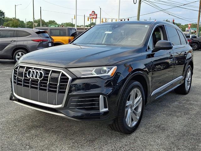 2022 Audi Q7 - $32,589