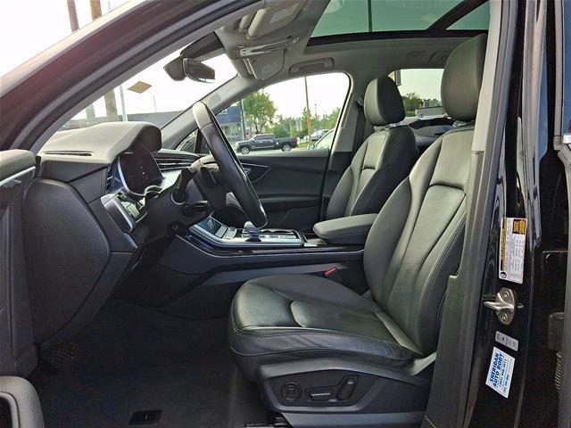 2022 Audi Q7 - $32,589