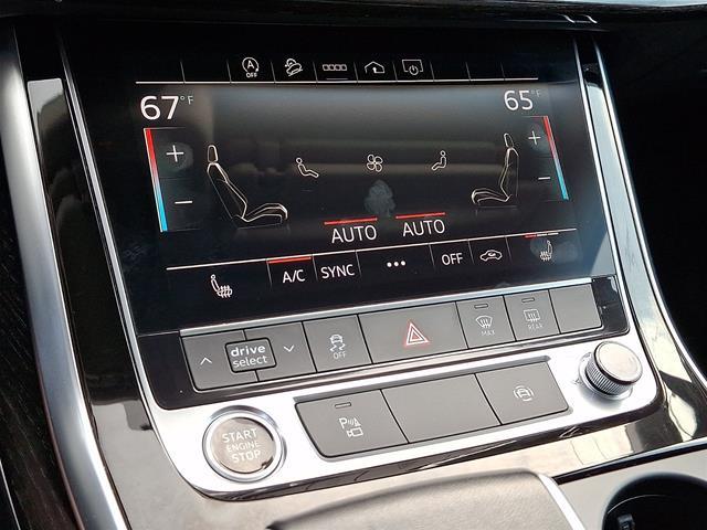 2022 Audi Q7 - $32,589