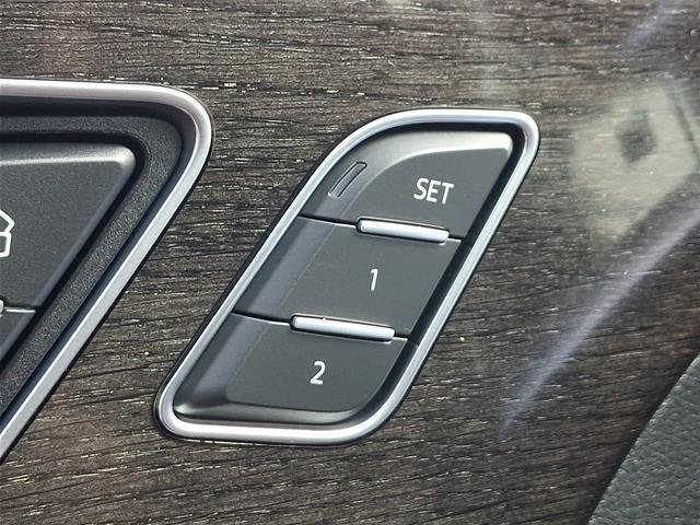2022 Audi Q7 - $32,589
