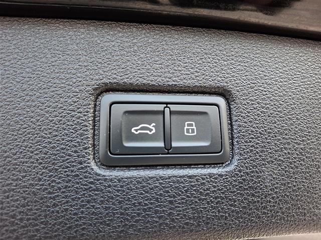 2022 Audi Q7 - $32,589