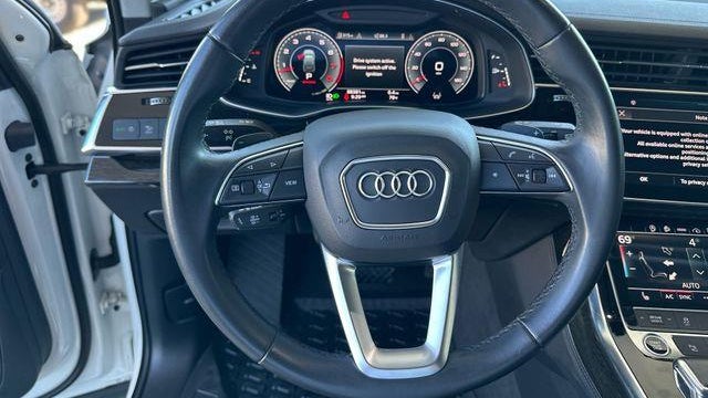 2023 Audi Q7 quattro Premium Plus 55 TFSI