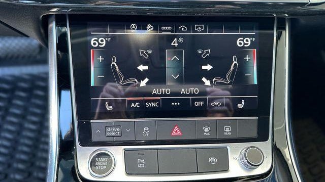 2023 Audi Q7 quattro Premium Plus 55 TFSI