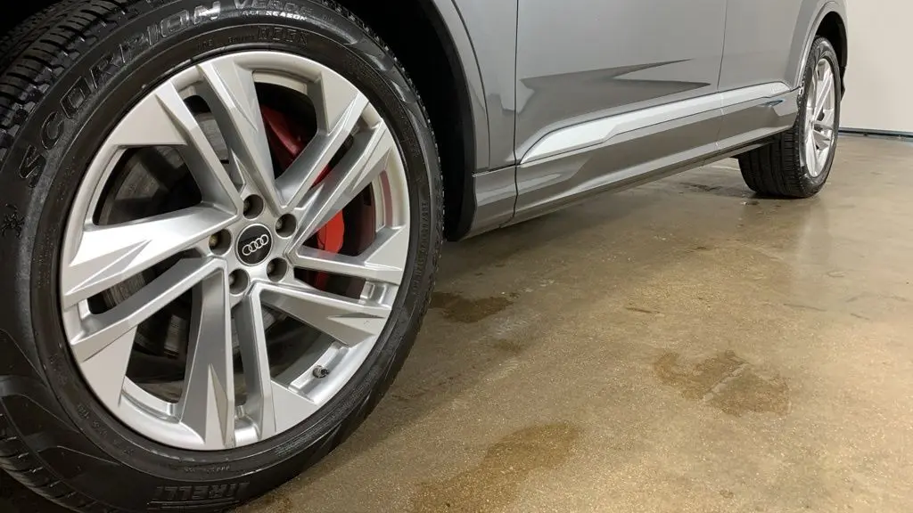 2023 Audi Q7 quattro Premium Plus 55 TFSI