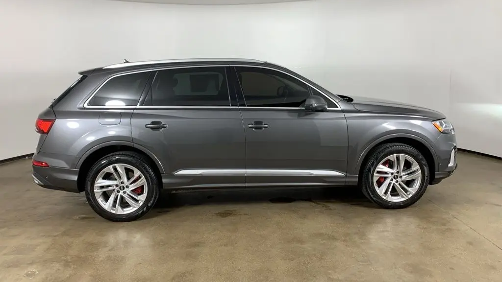 2023 Audi Q7 quattro Premium Plus 55 TFSI