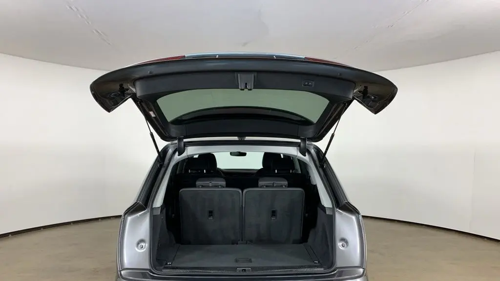 2023 Audi Q7 quattro Premium Plus 55 TFSI
