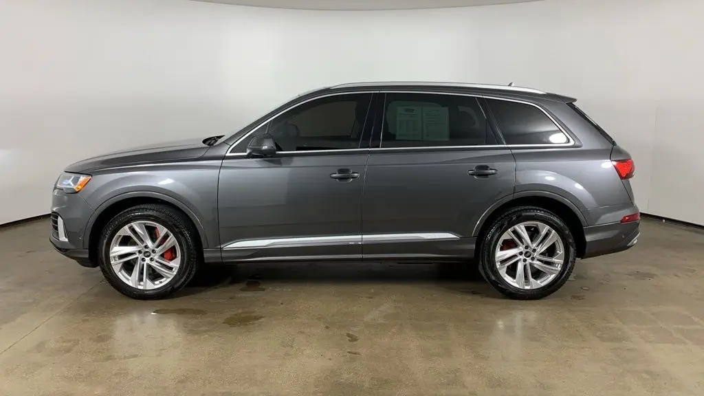 2023 Audi Q7 quattro Premium Plus 55 TFSI