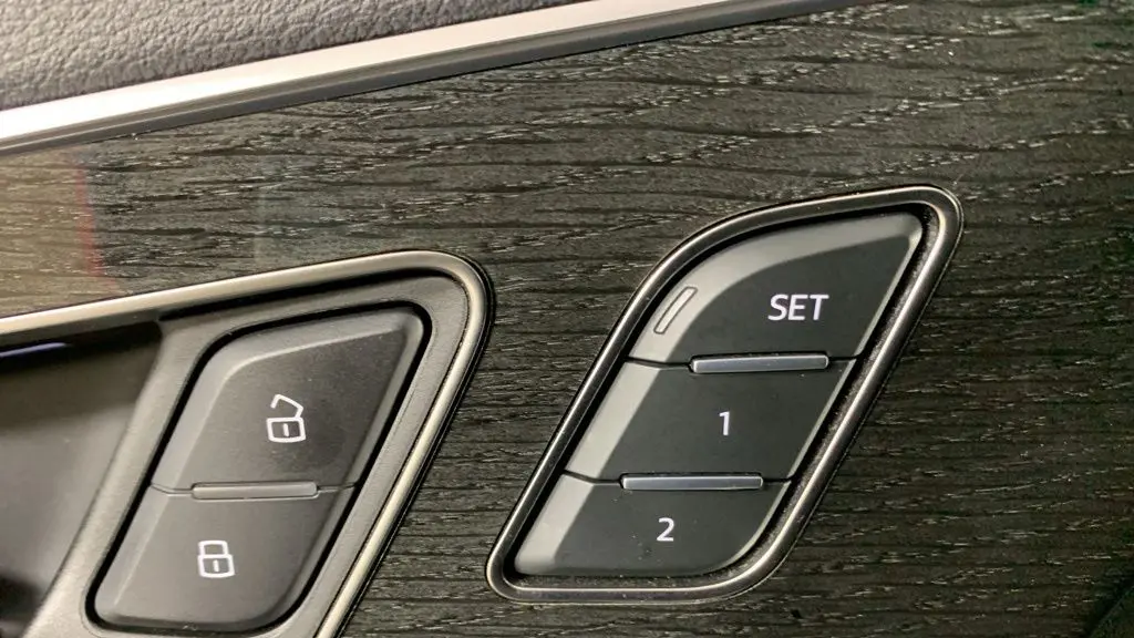 2023 Audi Q7 quattro Premium Plus 55 TFSI
