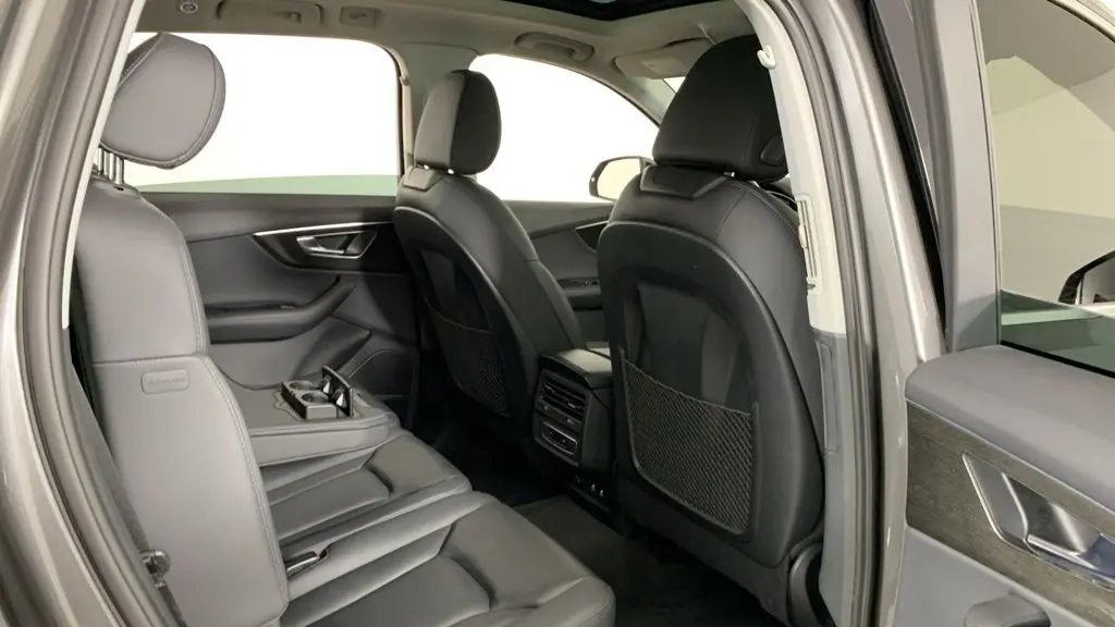 2023 Audi Q7 quattro Premium Plus 55 TFSI