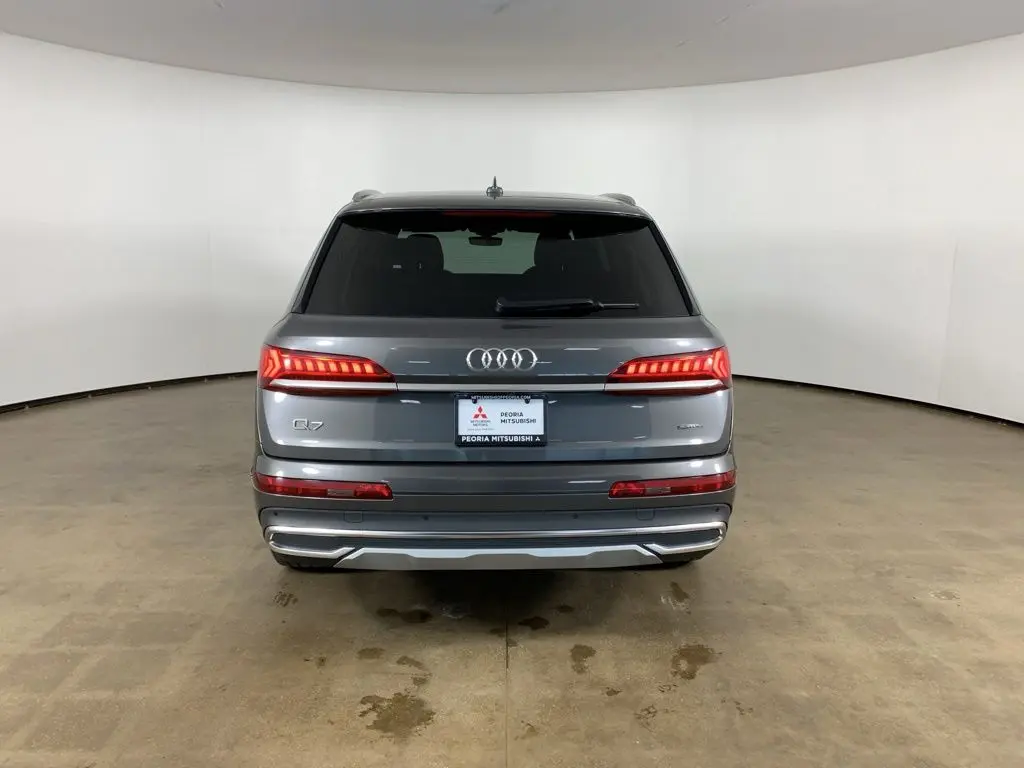 2023 Audi Q7 - $28,897