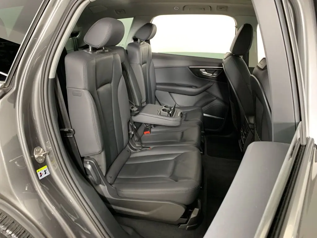 2023 Audi Q7 - $28,897