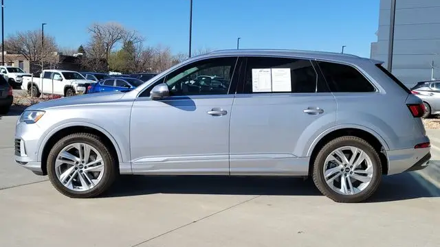 2022 Audi Q7 quattro Premium Plus 55 TFSI