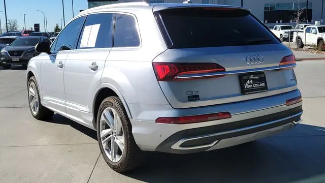 2022 Audi Q7 quattro Premium Plus 55 TFSI