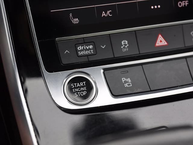 2022 Audi Q7 - $25,394