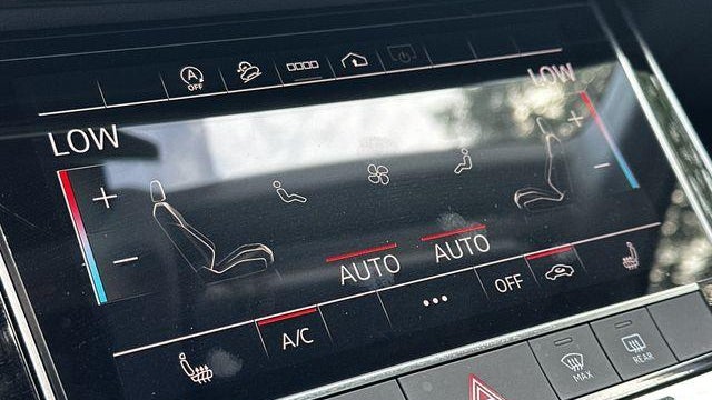 2022 Audi Q7 quattro Premium Plus 55 TFSI