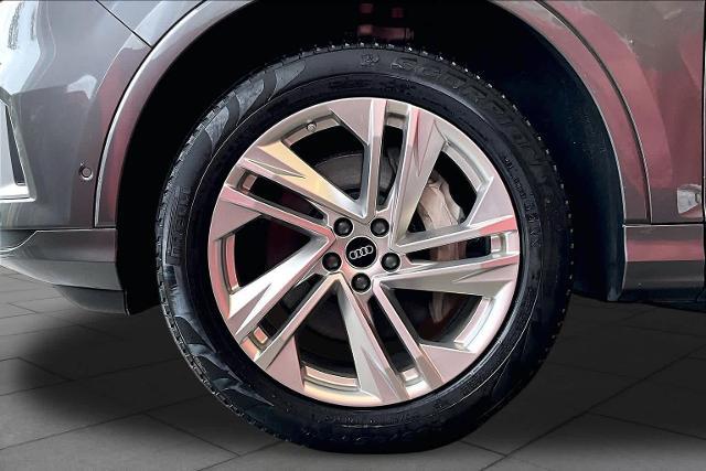 2022 Audi Q7 - $28,388