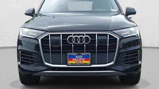 2023 Audi Q7 quattro Premium Plus 55 TFSI