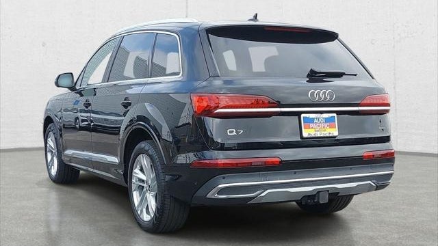 2023 Audi Q7 quattro Premium Plus 55 TFSI