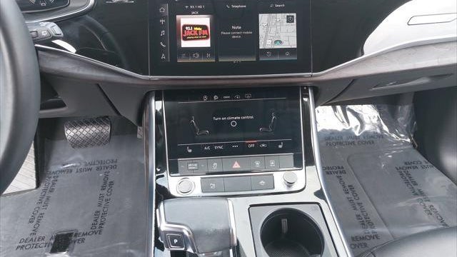 2023 Audi Q7 quattro Premium Plus 55 TFSI