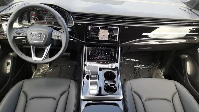 2026 Audi Q7 quattro S line Premium Plus 55 TFSI