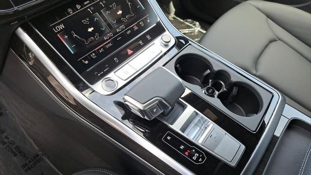 2026 Audi Q7 quattro S line Premium Plus 55 TFSI