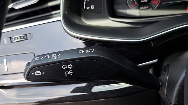 2026 Audi Q7 quattro S line Premium Plus 55 TFSI