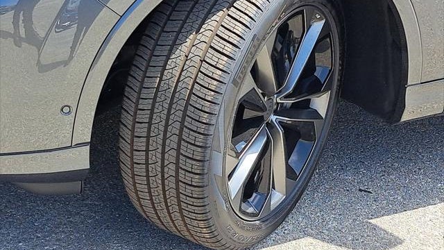 2026 Audi Q7 quattro S line Premium Plus 55 TFSI