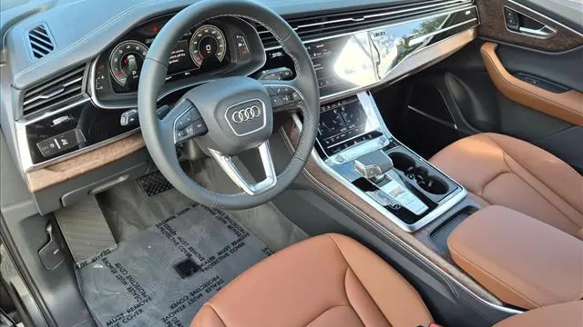 2026 Audi Q7 quattro S line Premium Plus 55 TFSI
