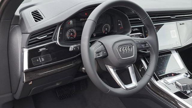 2026 Audi Q7 quattro S line Premium Plus 55 TFSI