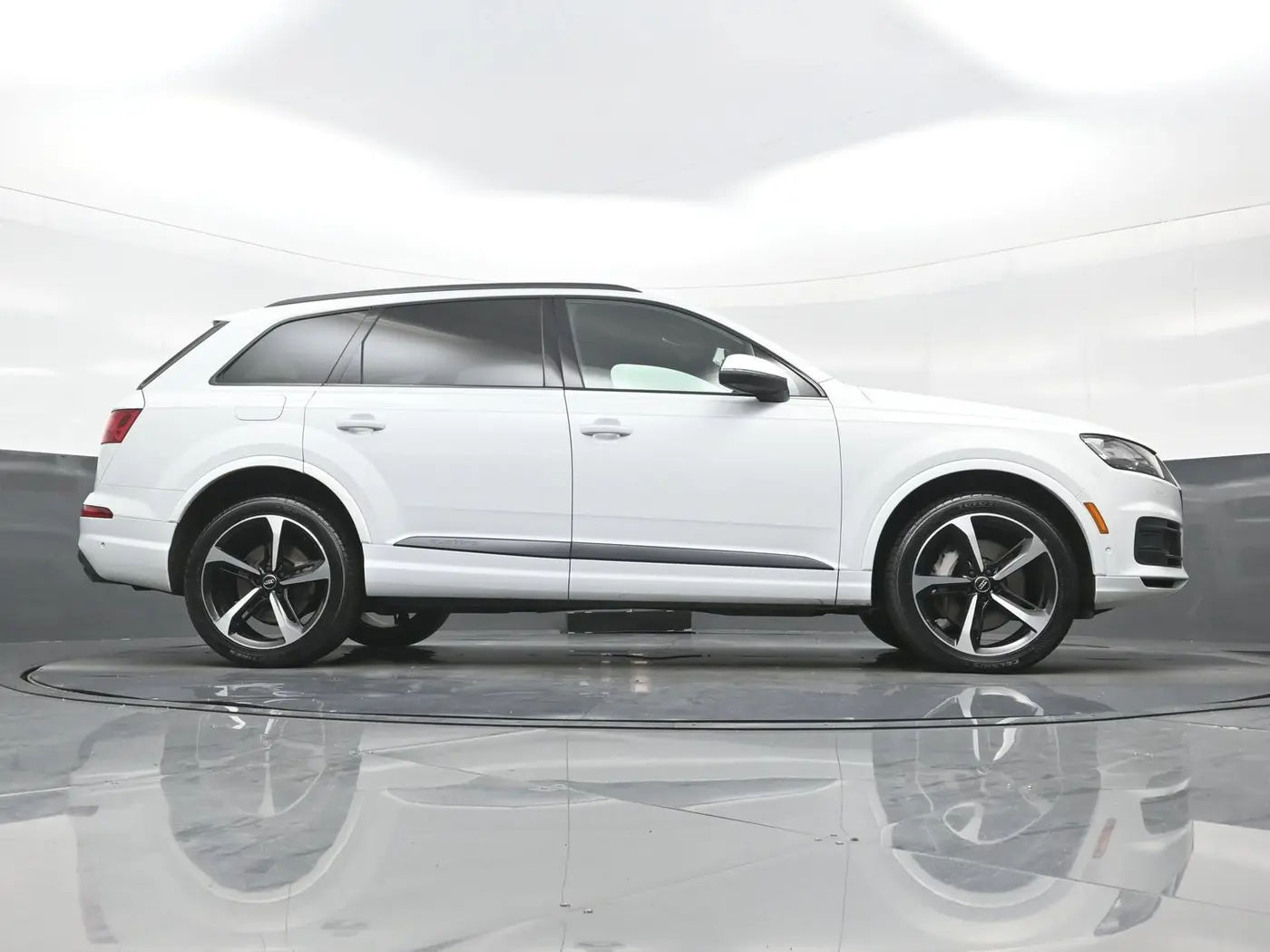 2019 Audi Q7 - $19,990