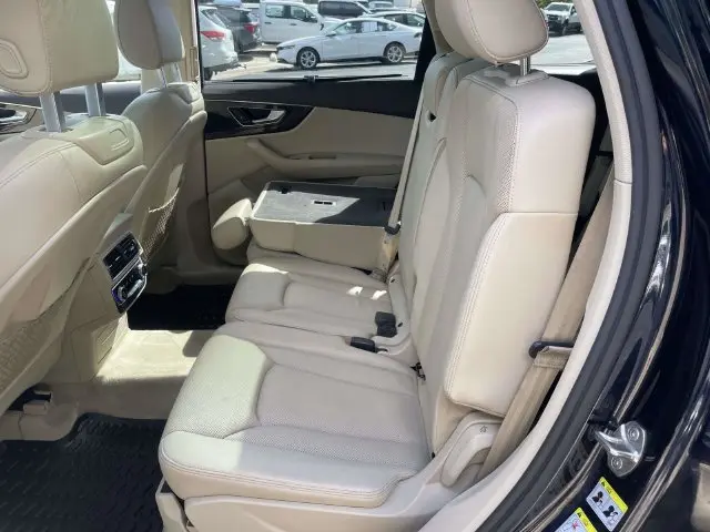2017 Audi Q7 - $14,905