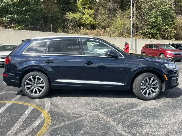 2017 Audi Q7 - $14,905