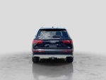 2018 Q7 Thumbnail 5