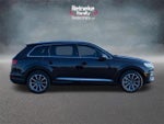 2018 Q7 Thumbnail 4