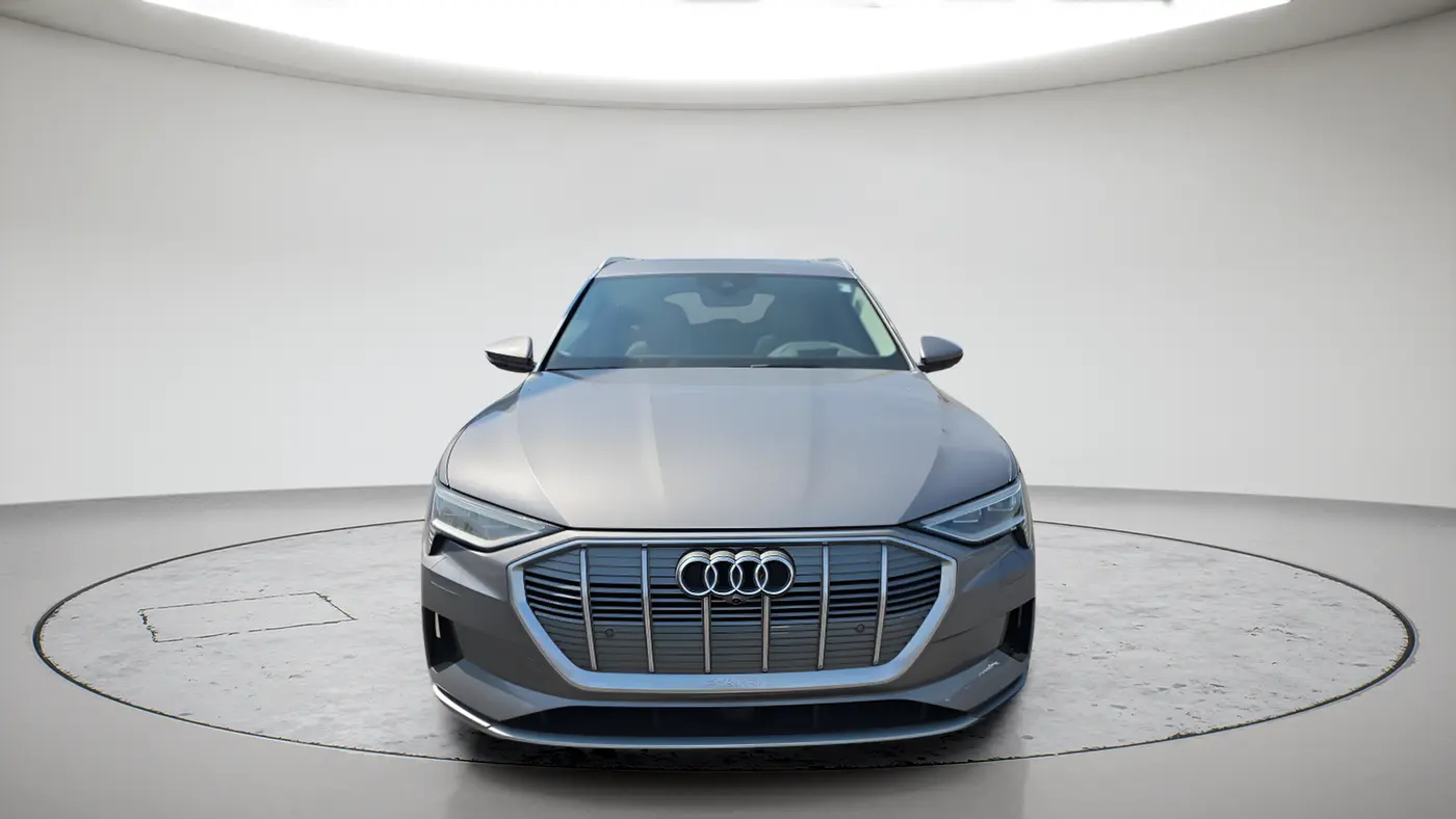 2019 Audi e-tron quattro Prestige