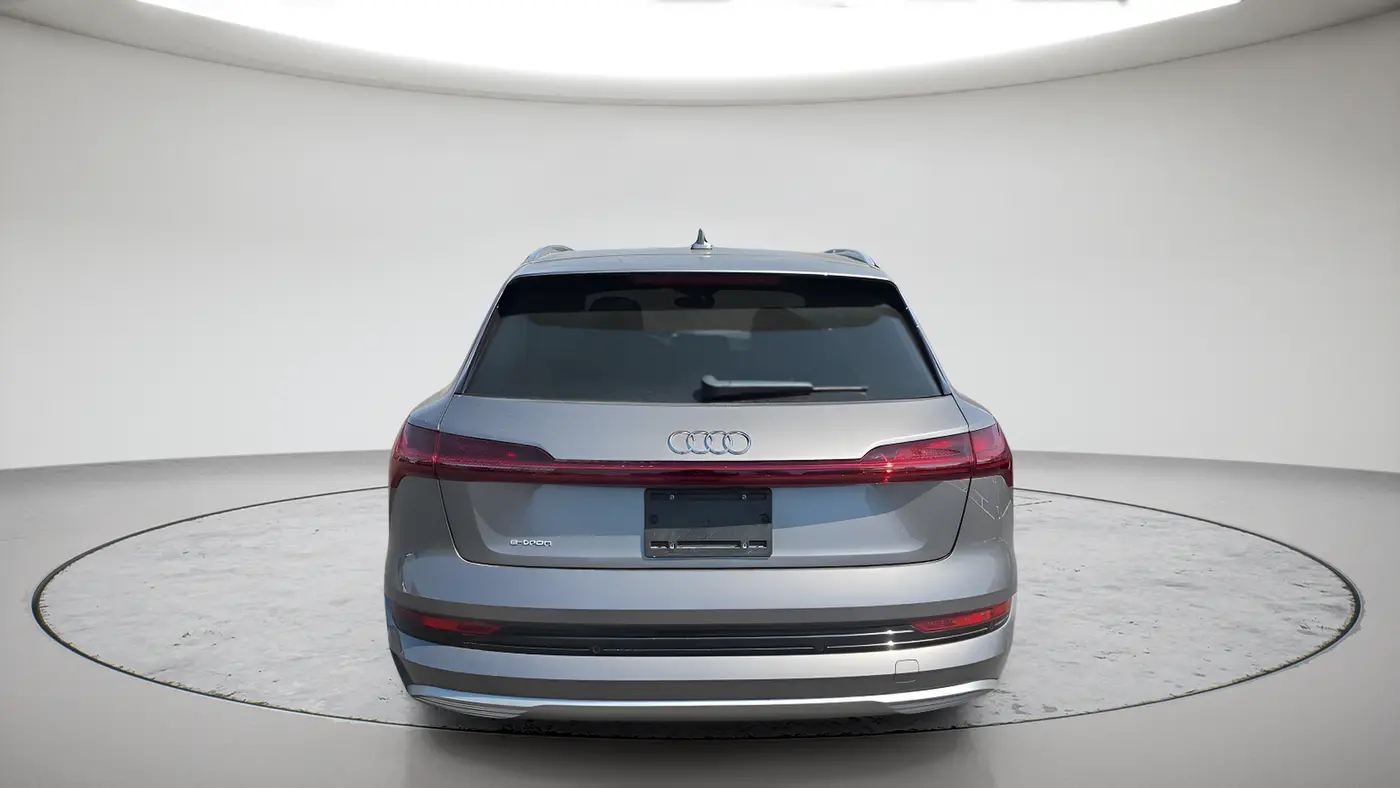 2019 Audi e-tron quattro Prestige